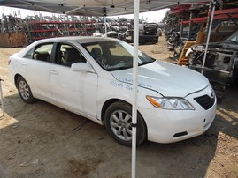 2007 TOYOTA CAMRY LE WHITE 2.4 AT Z20179